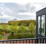 Beautiful Penthouse With Stunning Views